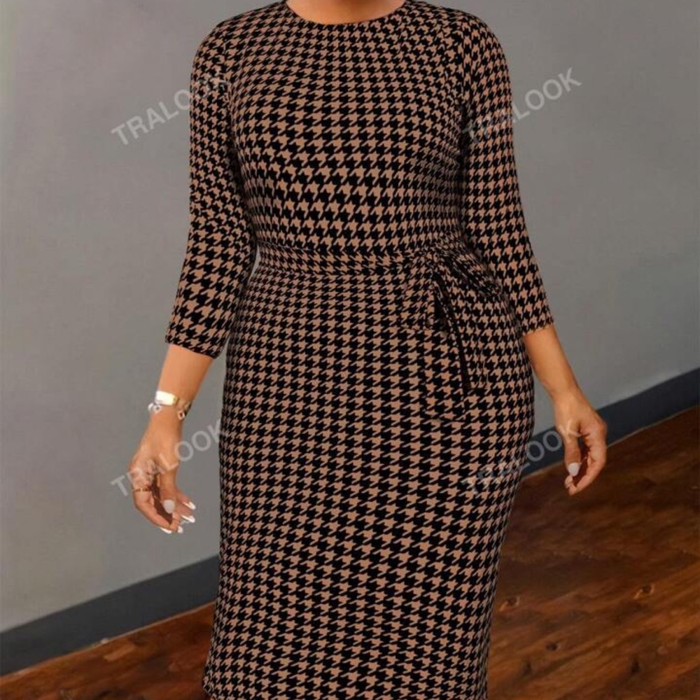 SHEIN Black Tan Sheath Dress 3/4 Sleeve Crew Neck